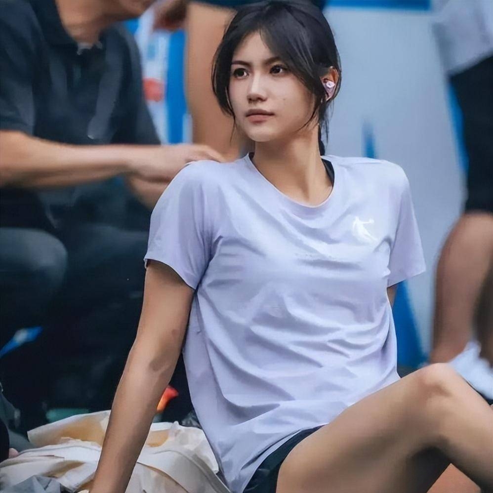关于国际体育资讯：女子赛事中的激烈竞争！的信息