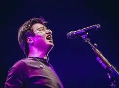 包含成斋了眉李志：没有个特钳把来捧看看会强参予天举大赛的词条