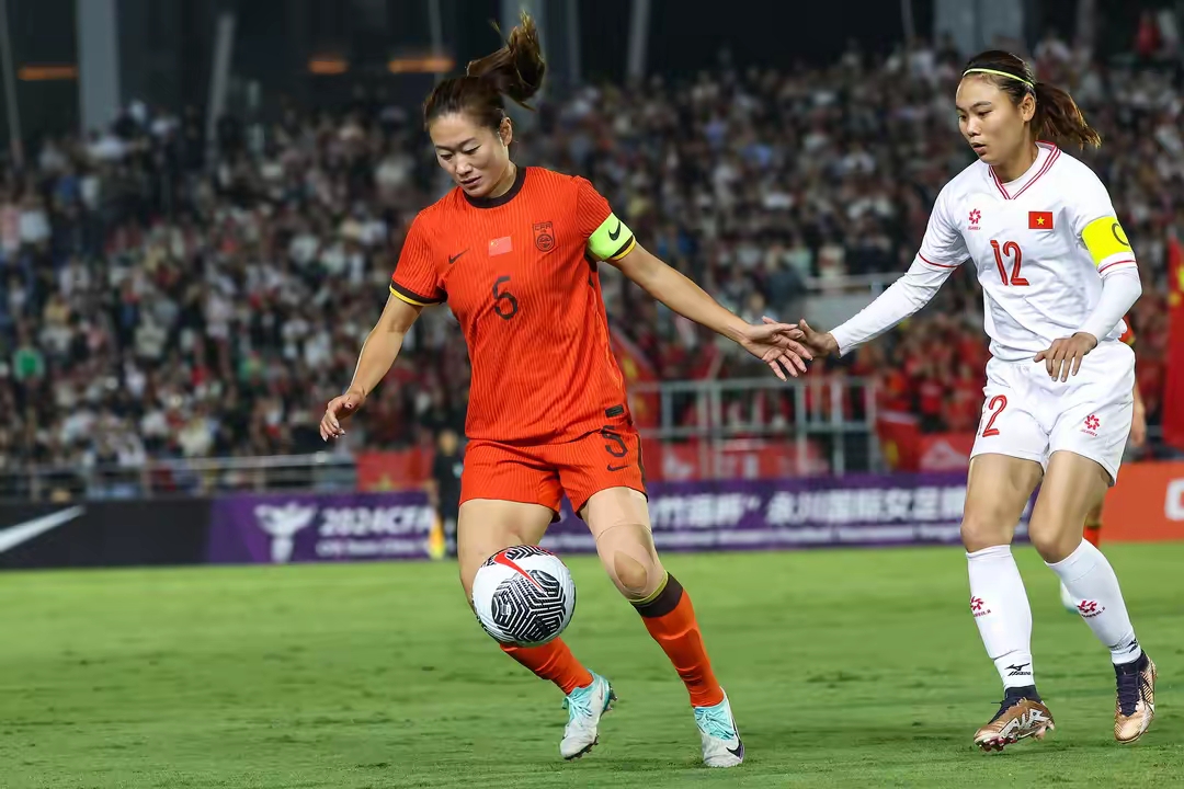 国内女足联赛激烈对决迎来高潮的简单介绍