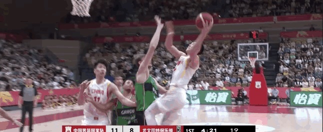 开云体育-关于胡明轩三分绝杀中国男篮险胜尤文图特的信息